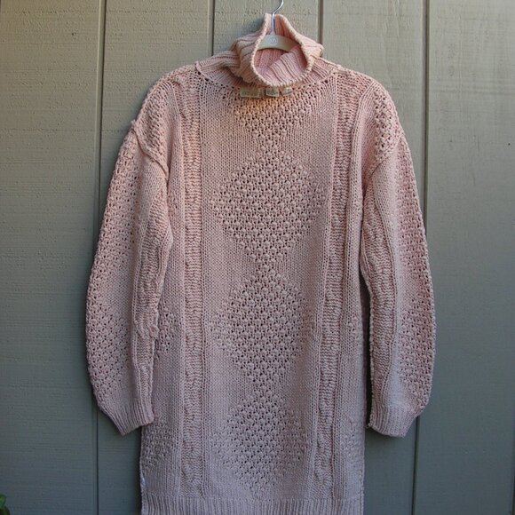 100% silk Victoria's Secret Moda Internat'l turtleneck pink sweater, Small - Picture 13 of 13